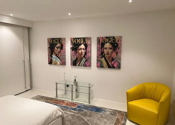 Βίλα -villa With Swimming Pool Dei Marmi- *