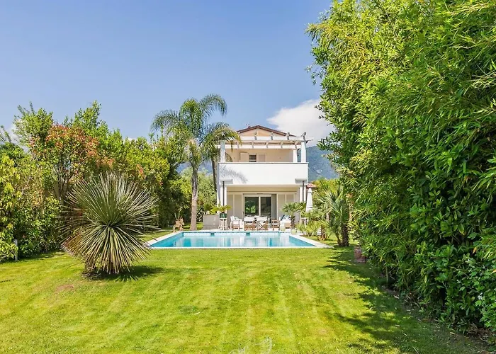 Villa -villa With Swimming Pool Dei Marmi-